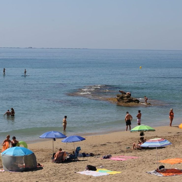 El Campello has reopened the beaches of the northern area this morning